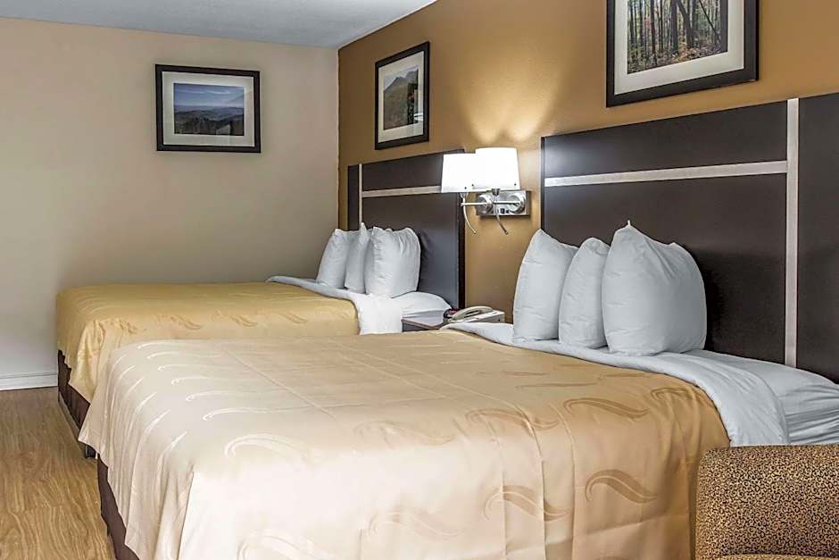 Quality Inn & Suites Gatlinburg