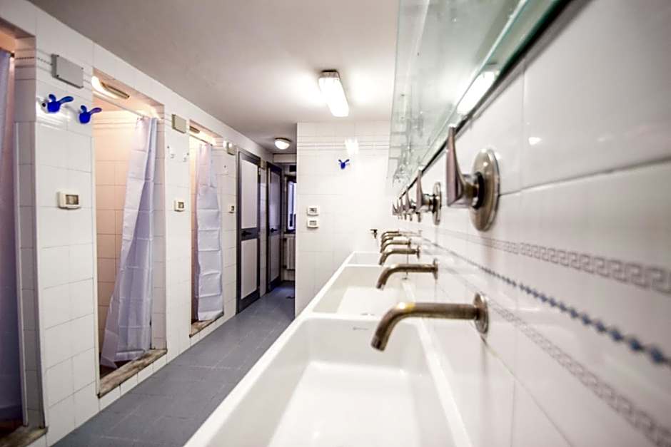 Hostel Santa Monaca