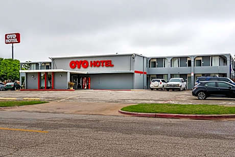 OYO Hotel Wichita Falls