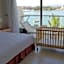 Marina Banderas Suites Hotel Boutique