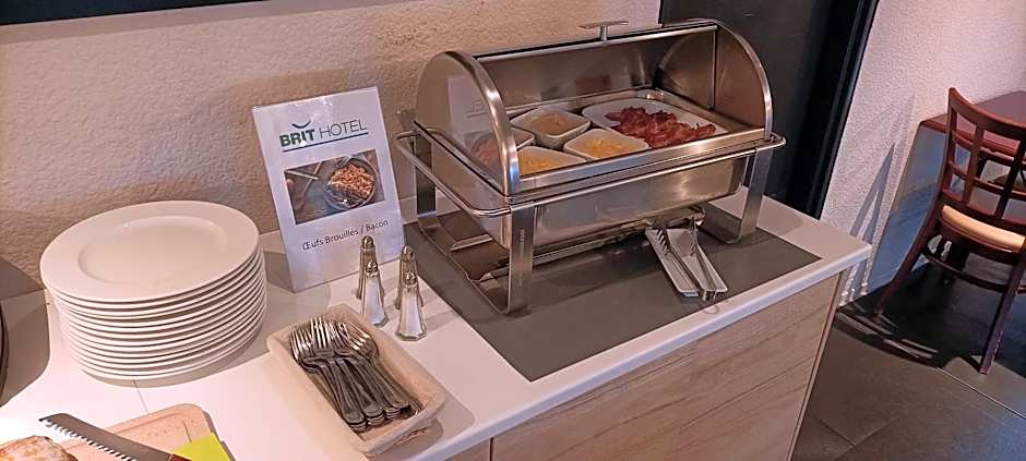 BRIT HOTEL Caen Hérouville