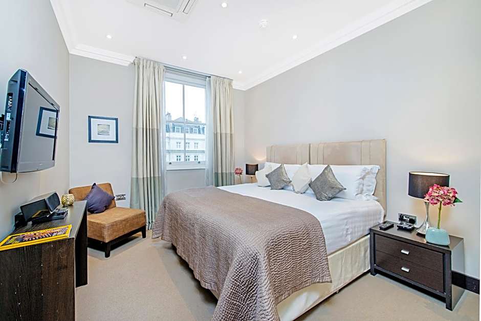 130 Queen's Gate Apartments