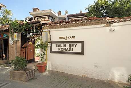 SALİH BEY KONAĞI