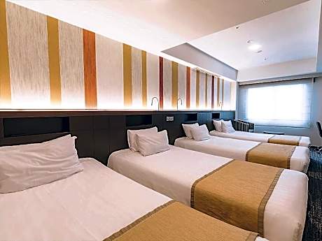 4 Bedded Room - Non-Smoking