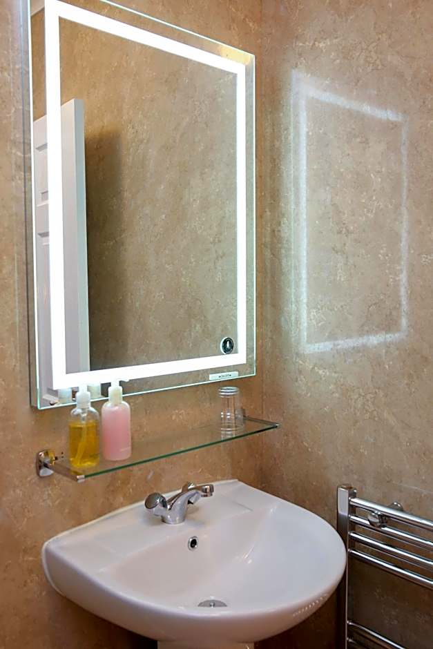 The Seacliffe - Whitby