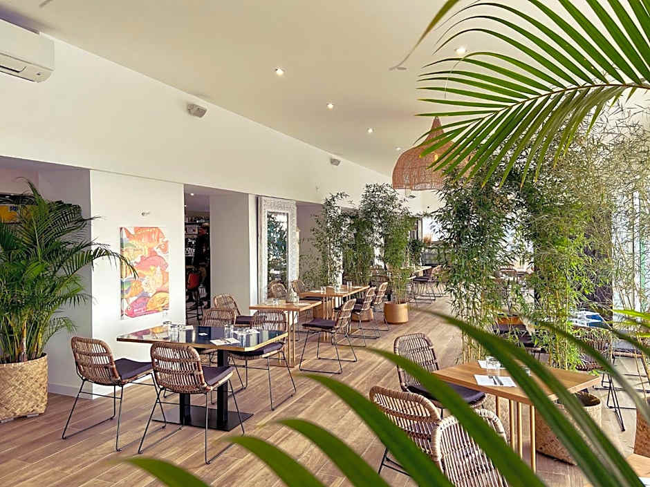 HOTEL RESTAURANT LA COTE REVEE