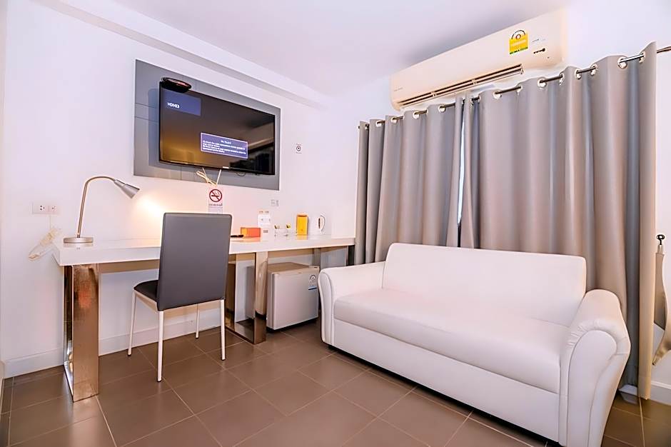 Original Orange Hotel