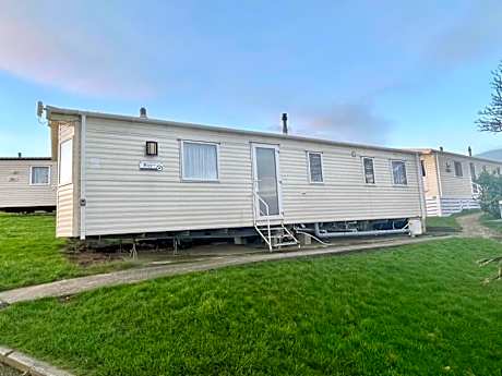 Our Lodge at Newquay Bay NB35