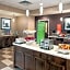 Hampton Inn By Hilton Lincoln Airport