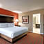 LaGuardia Plaza Hotel