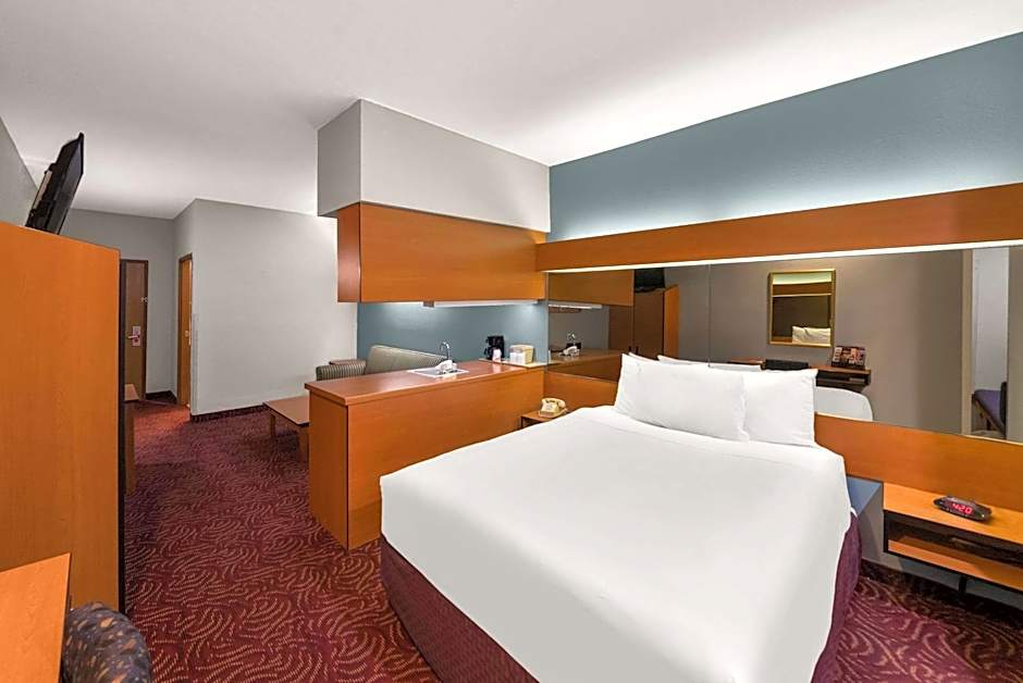 Econo Lodge Inn & Suites Mesquite - Dallas East