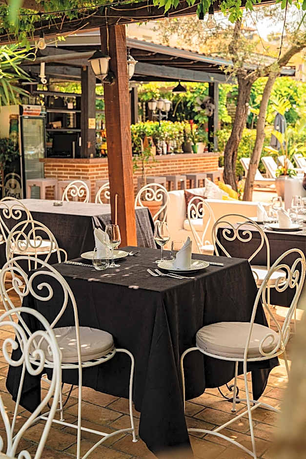 HOTEL VILA BELVEDERE