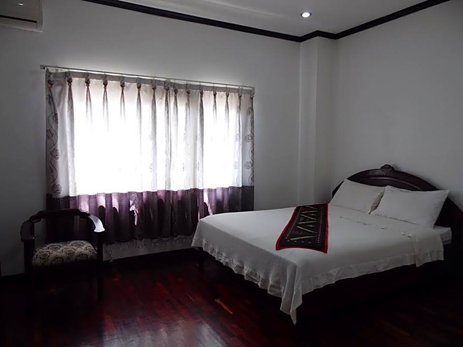 Anoulack Khen Lao Hotel
