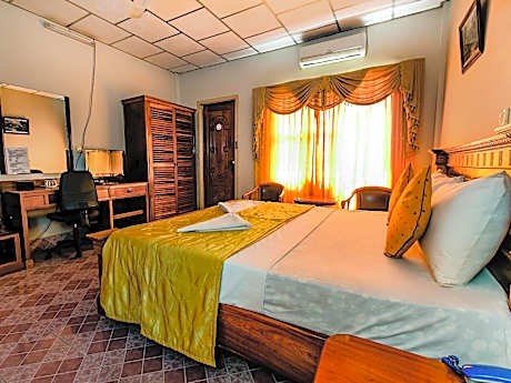 Superior Room - Free Pick Up