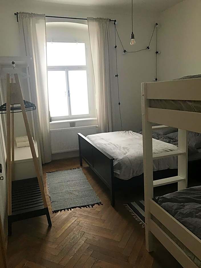 Stará Škola Hedeč
