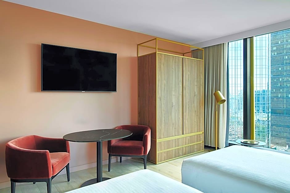 Quincy Hotel Melbourne