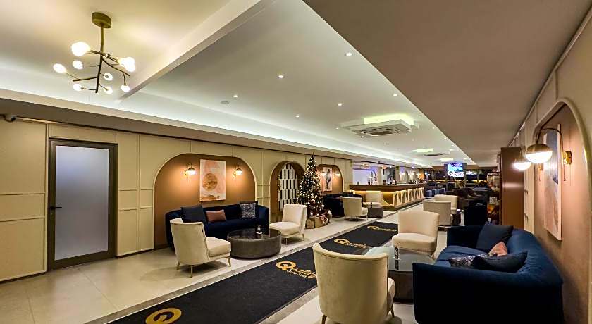 Quality Gold Suite Hotel