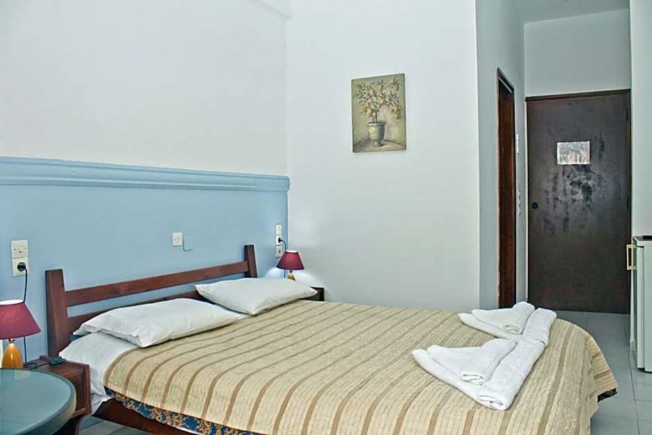 Danaos Hotel