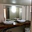 Holiday Phangan - Hostel & Bar