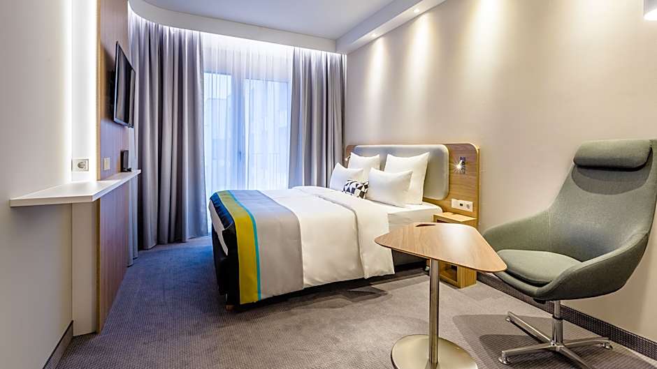 Photo 1 of 2 of Standard 2 Twin Beds