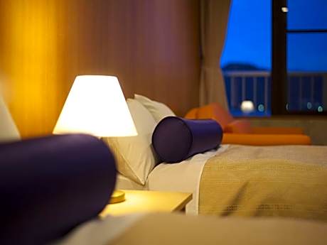 Twin Room with Sea View