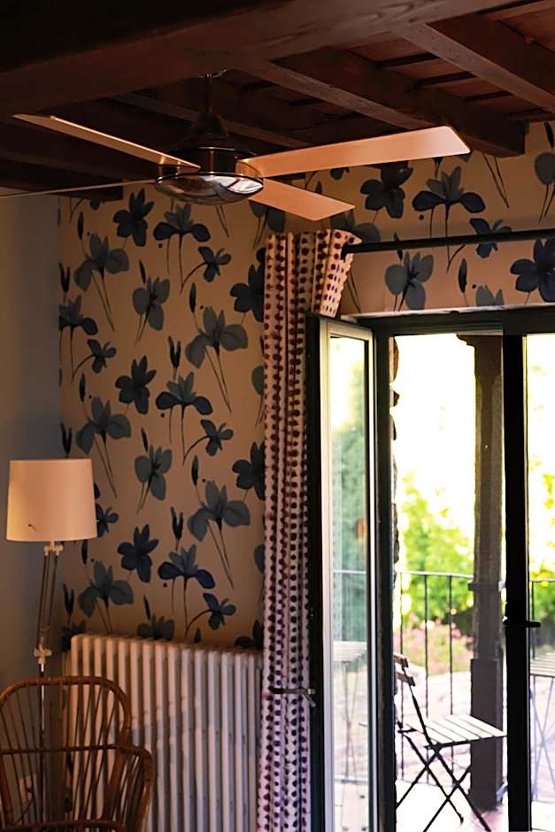 De Aldaca Rural - Only Adults