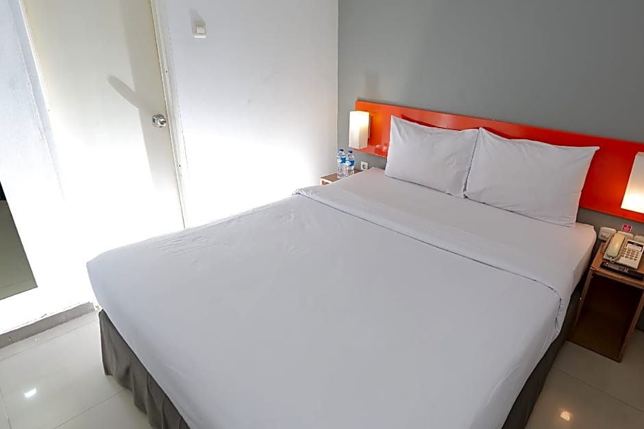 EXPANDER HOTEL Semarang (Formerly CityOne)