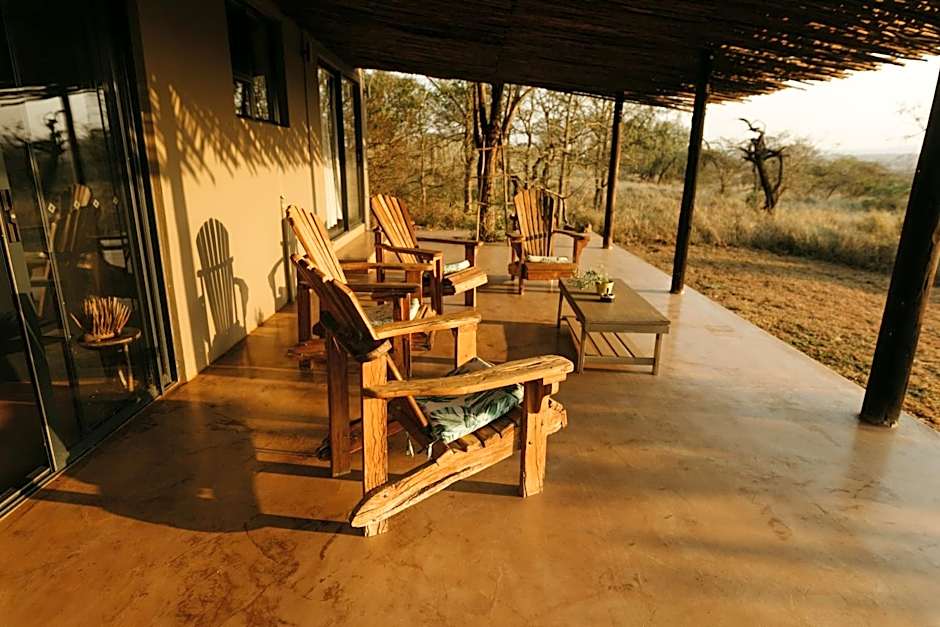 Sensiri Plains Safari Lodge