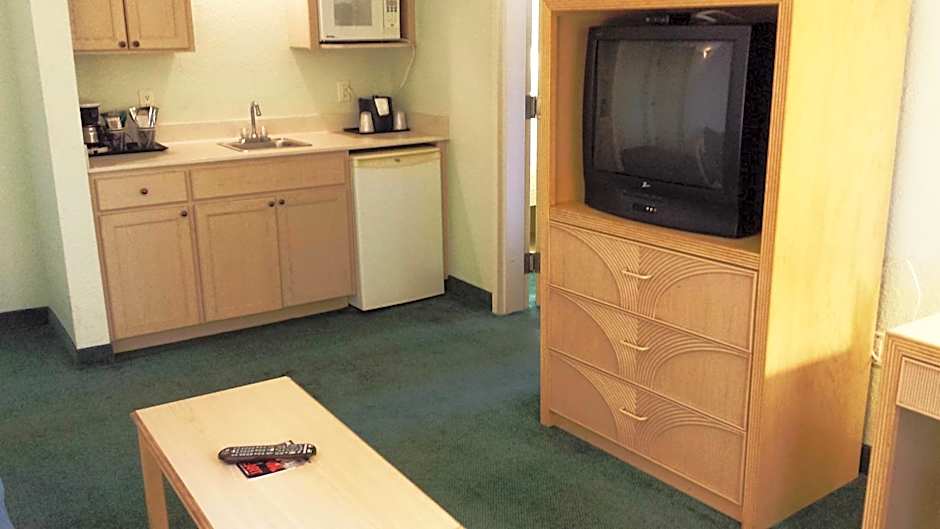 Cocoa Beach Suites Hotel