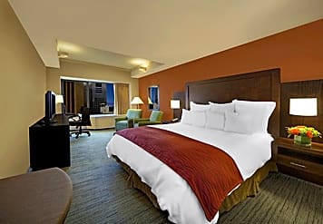 Renaissance Seattle Hotel