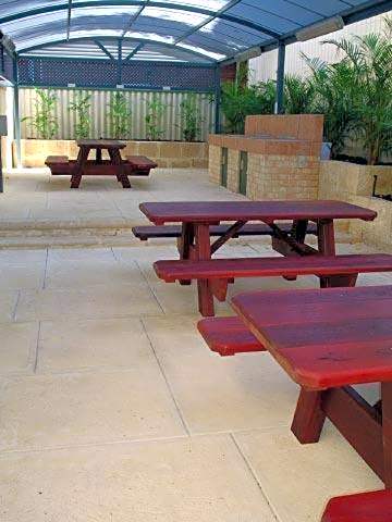 Mountway Holiday Apartments