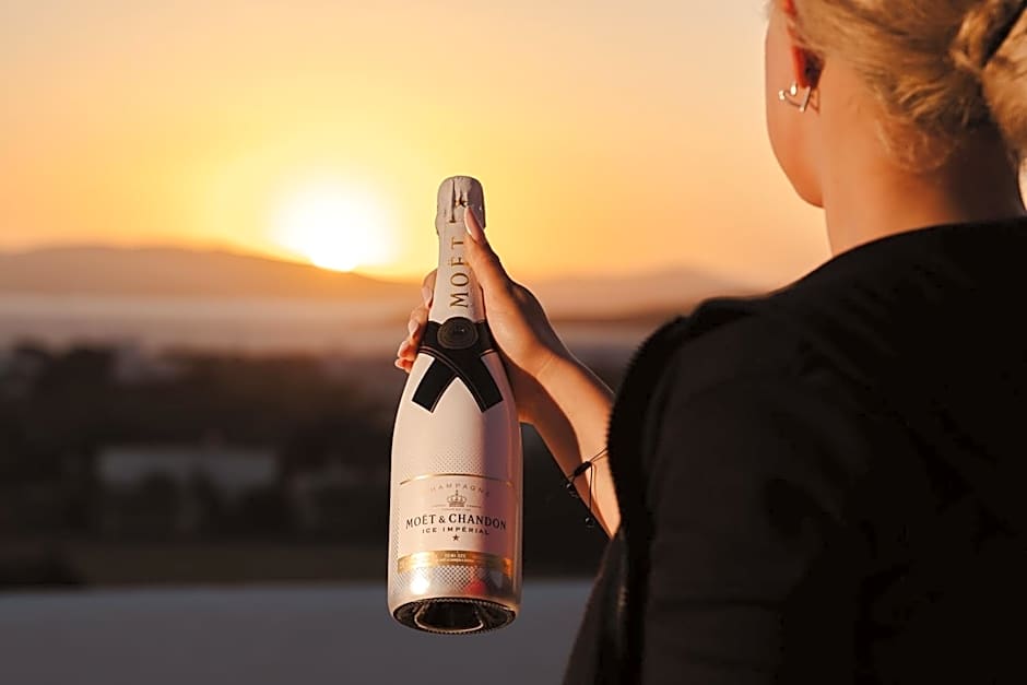 Eclipse Studios Naxos