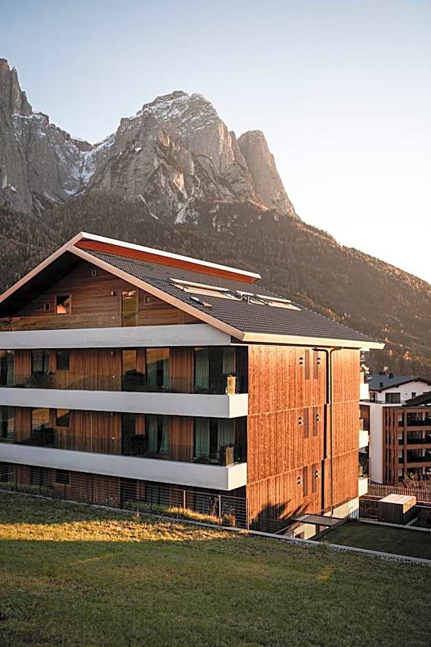 La Paula Apartments & Suites