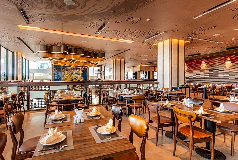 Hotel Soleil Ha Long, Trademark Collection by Wyndham