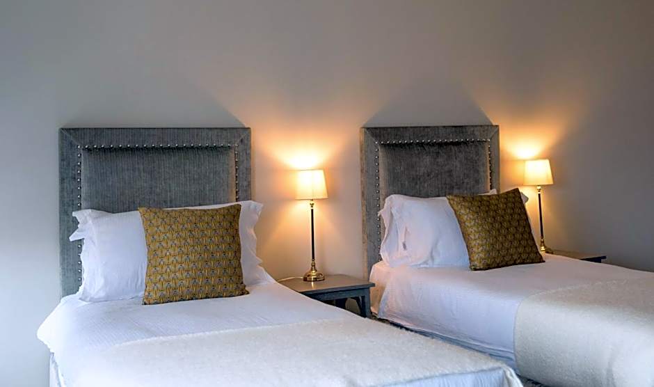 The Cross Keys Sherborne