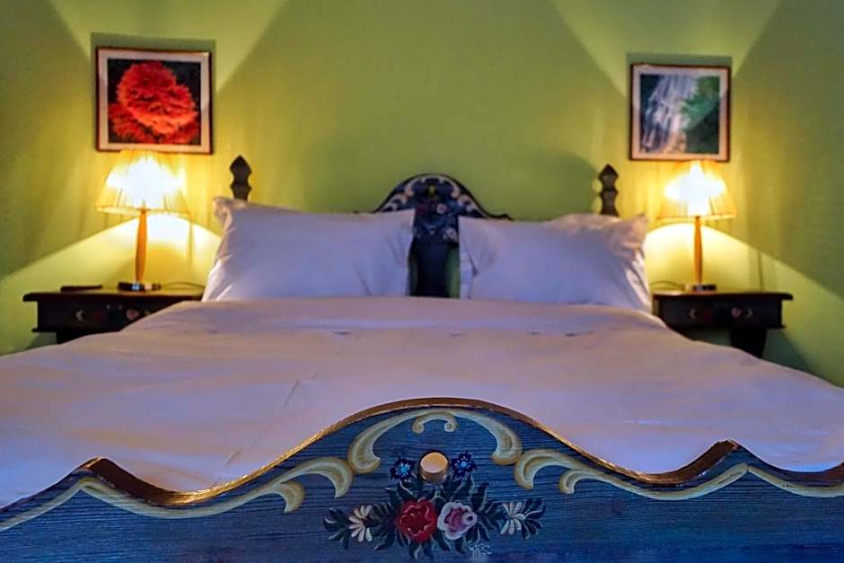 To Balkoni tis Agorianis