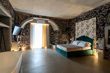 King Suite with Balcony
