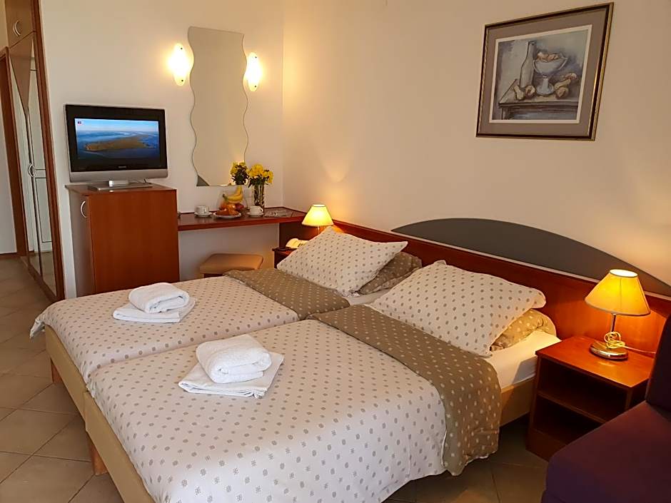 Tourist Settlement Brzet