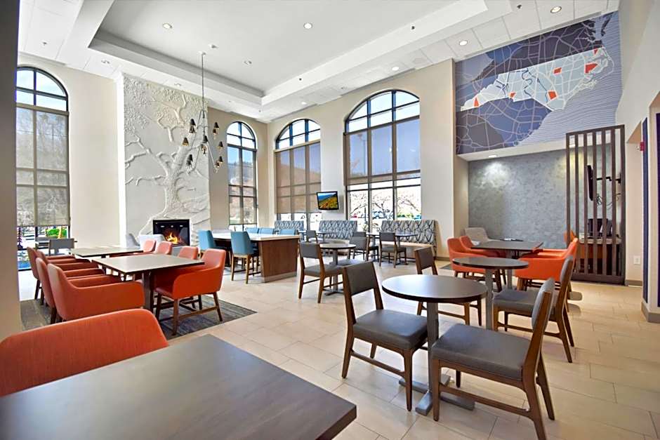 Holiday Inn Express Boone By IHG