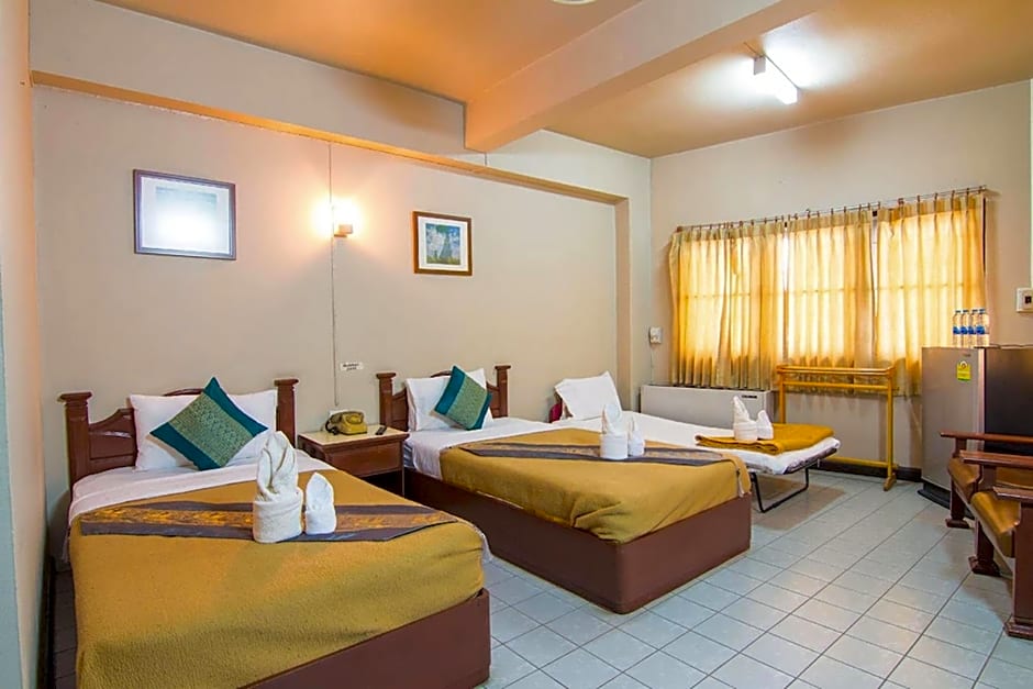 Khelang Nakorn Hotel