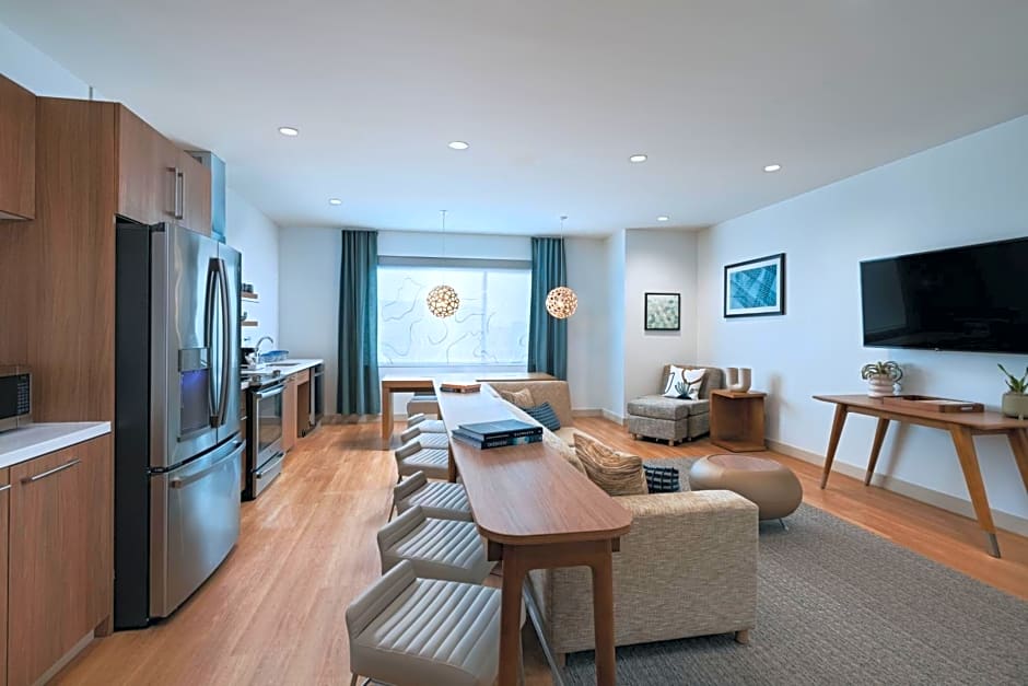 Element Dallas Las Colinas