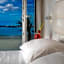 White Suite & Apartments