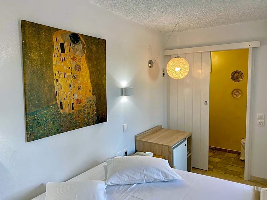 Maria Elena - Suite Home