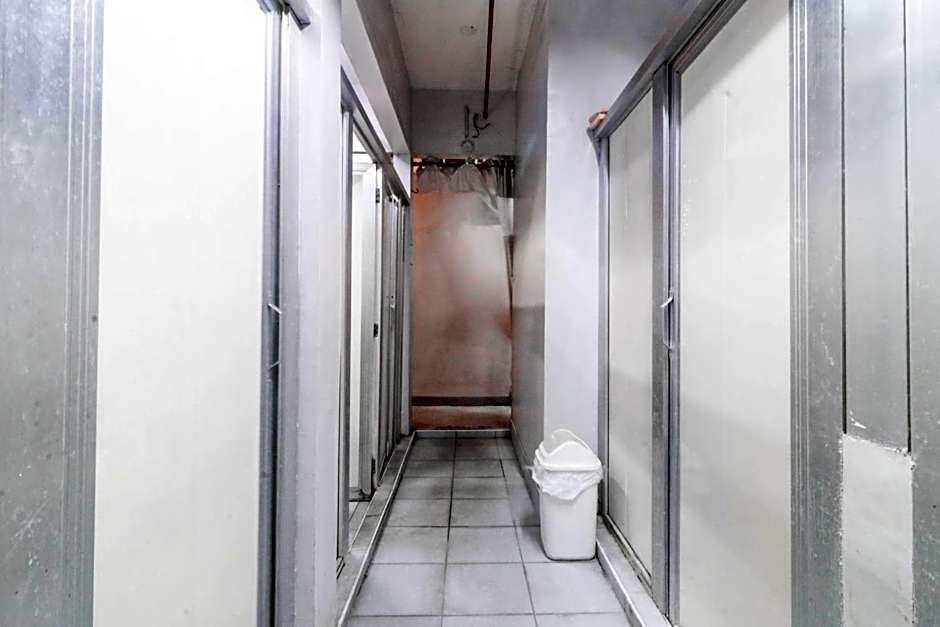 ARK Hostel City Center Manila