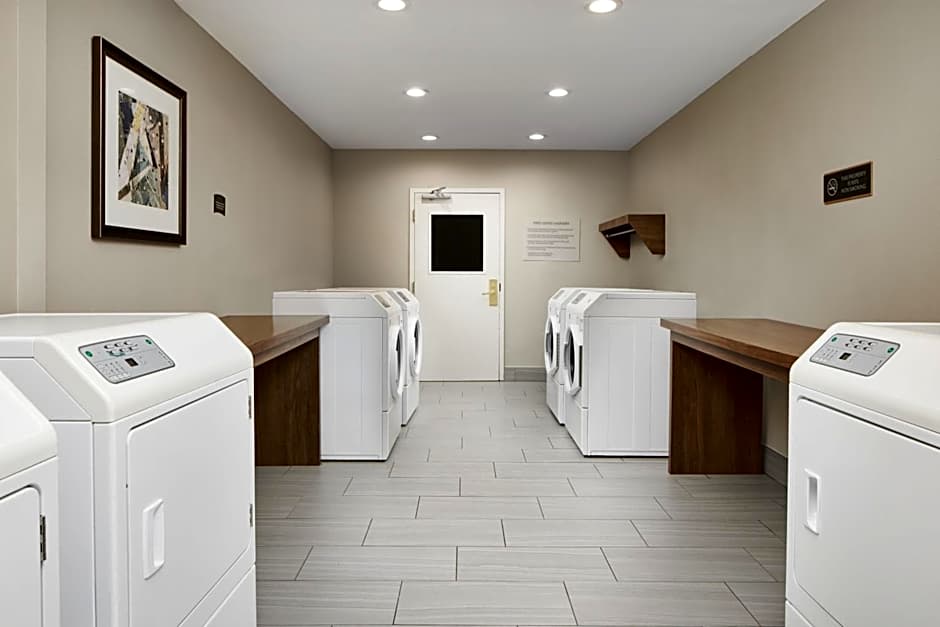 Staybridge Suites Of Durham - Chapel Hill - RTP By IHG