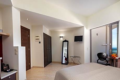 Executive Studio with Side Sea View