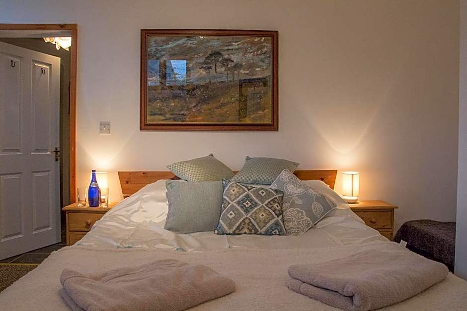 James John Hamilton House and backpacker hostel