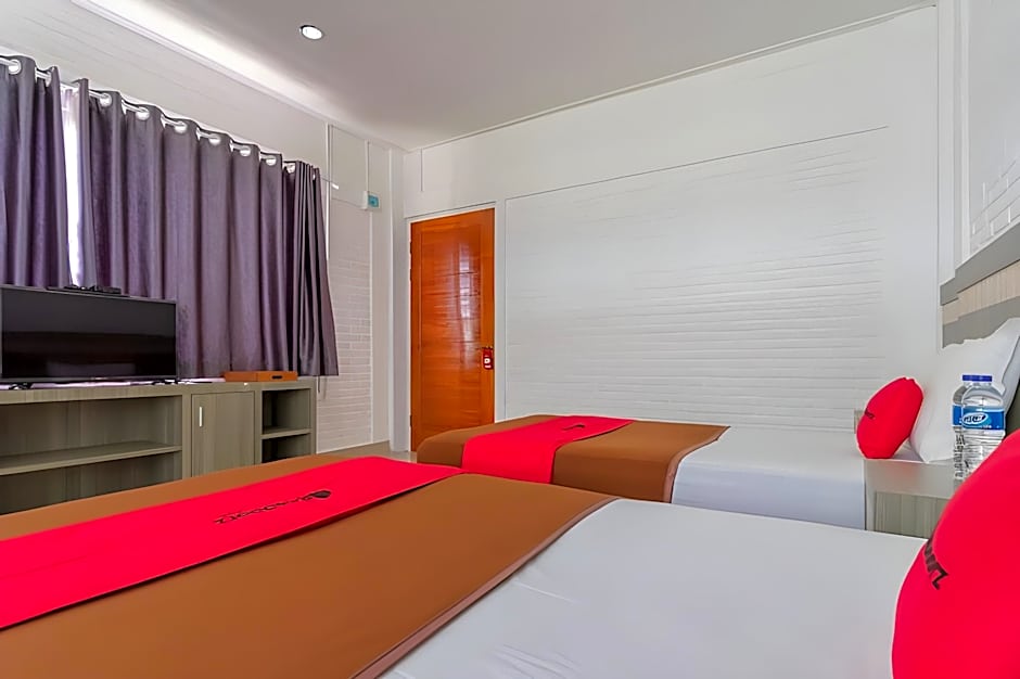 RedDoorz Plus @ Vantas Hotel Parbaba