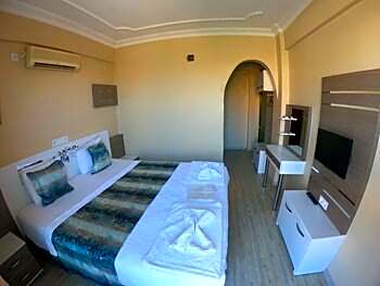 Bellamaritimo Hotel
