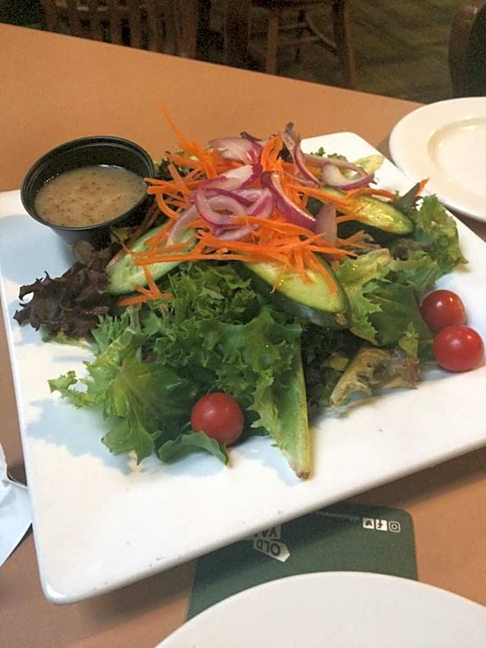 Old Towne Inne Chuckwagon Bar & Grill